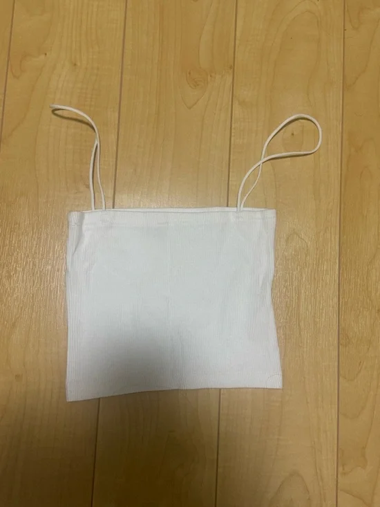 White Ribbed Spaghetti Strap Crop Top - Picture 2 of 4